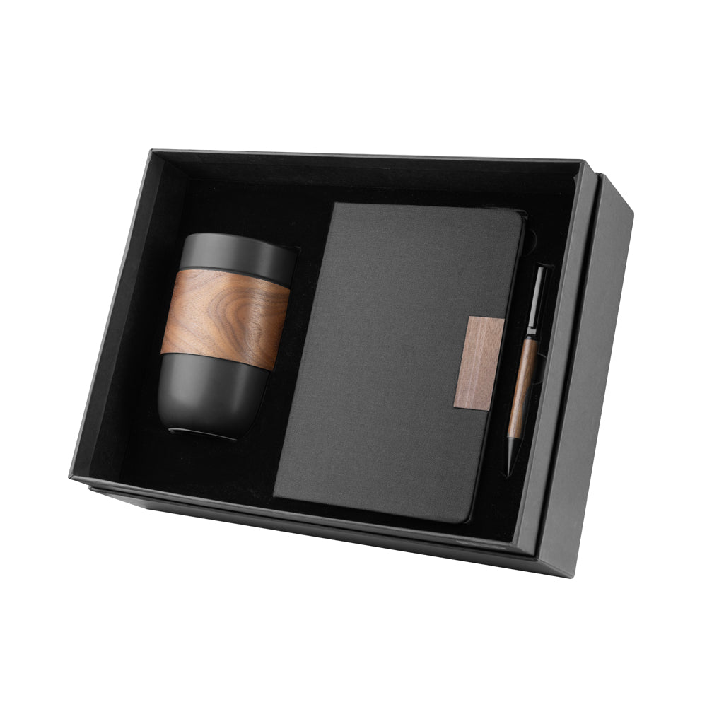 Kit Escritório com Caderno A5, Caneta e Caneca em Cerâmica e Detalhes em Madeira - Ref. CJ320